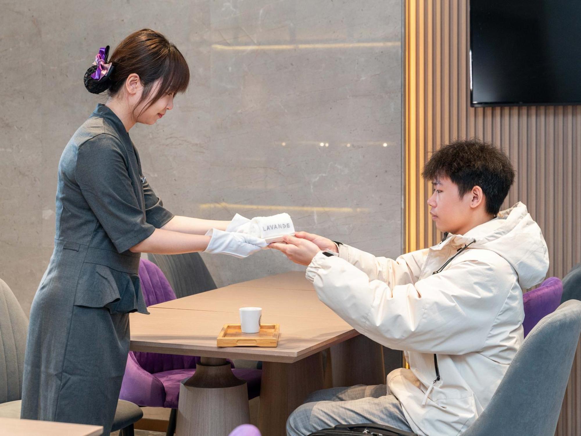 Lavande International Hotel Guangzhou Us Consulate General Guangzhou Grandview Plaza Branch - Free Shuttle Bus To Canton Fair Complex During Canton Fair Period & Free Vpn Internet Access Екстер'єр фото